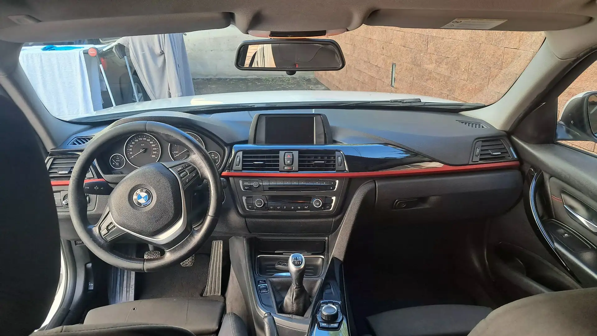 BMW 316 316d Touring - 1