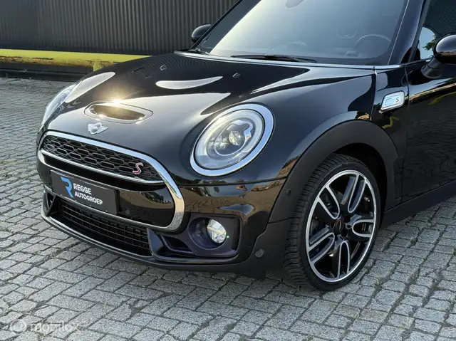 Mini Clubman view 6