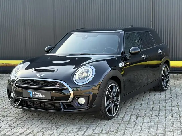2018 Mini Clubman in Black for sale
