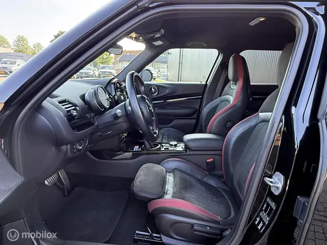 Mini Clubman view 10