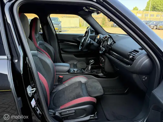 Mini Clubman view 14