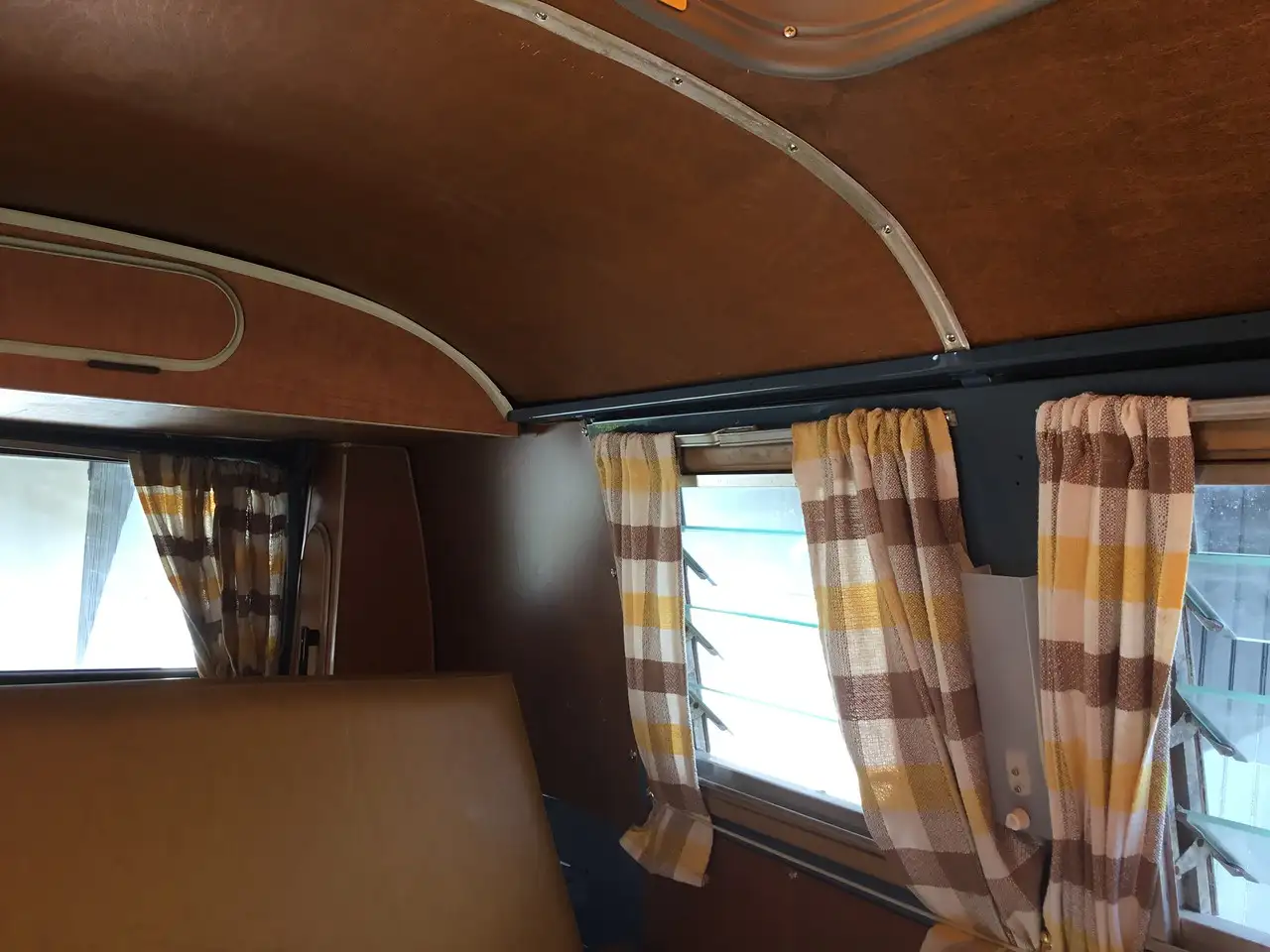 Volkswagen T1 Westfalia Camper SO42, foto 6