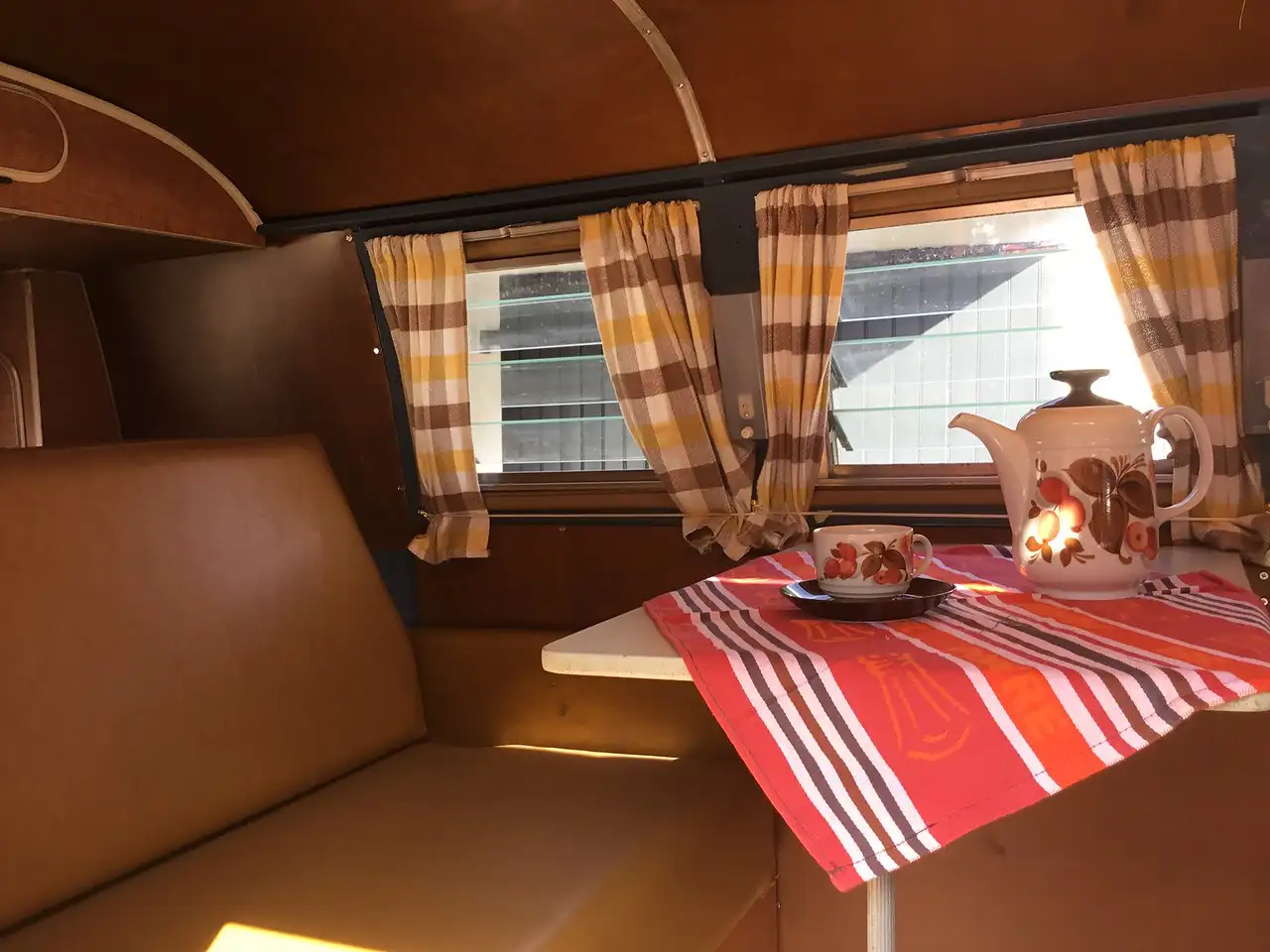 Volkswagen T1 Westfalia Camper SO42, foto 5