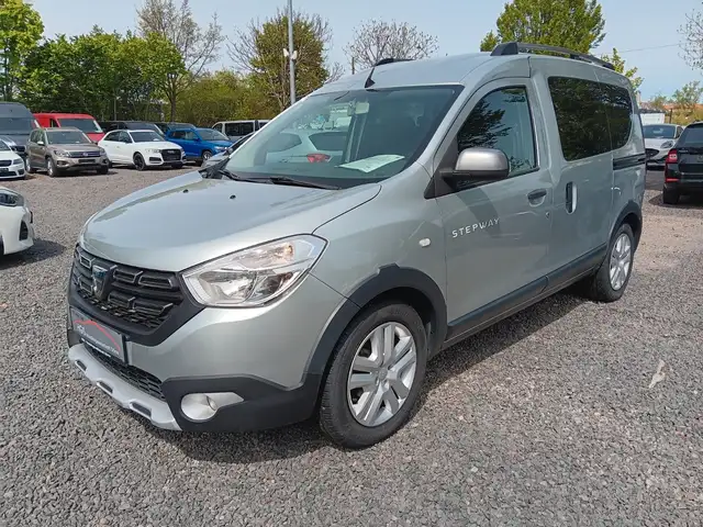Dacia Dokker Stepway Navi AHZV Klima Sitzheizung