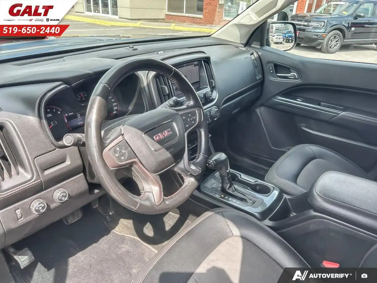 GMC Canyon снимка GMC Canyon