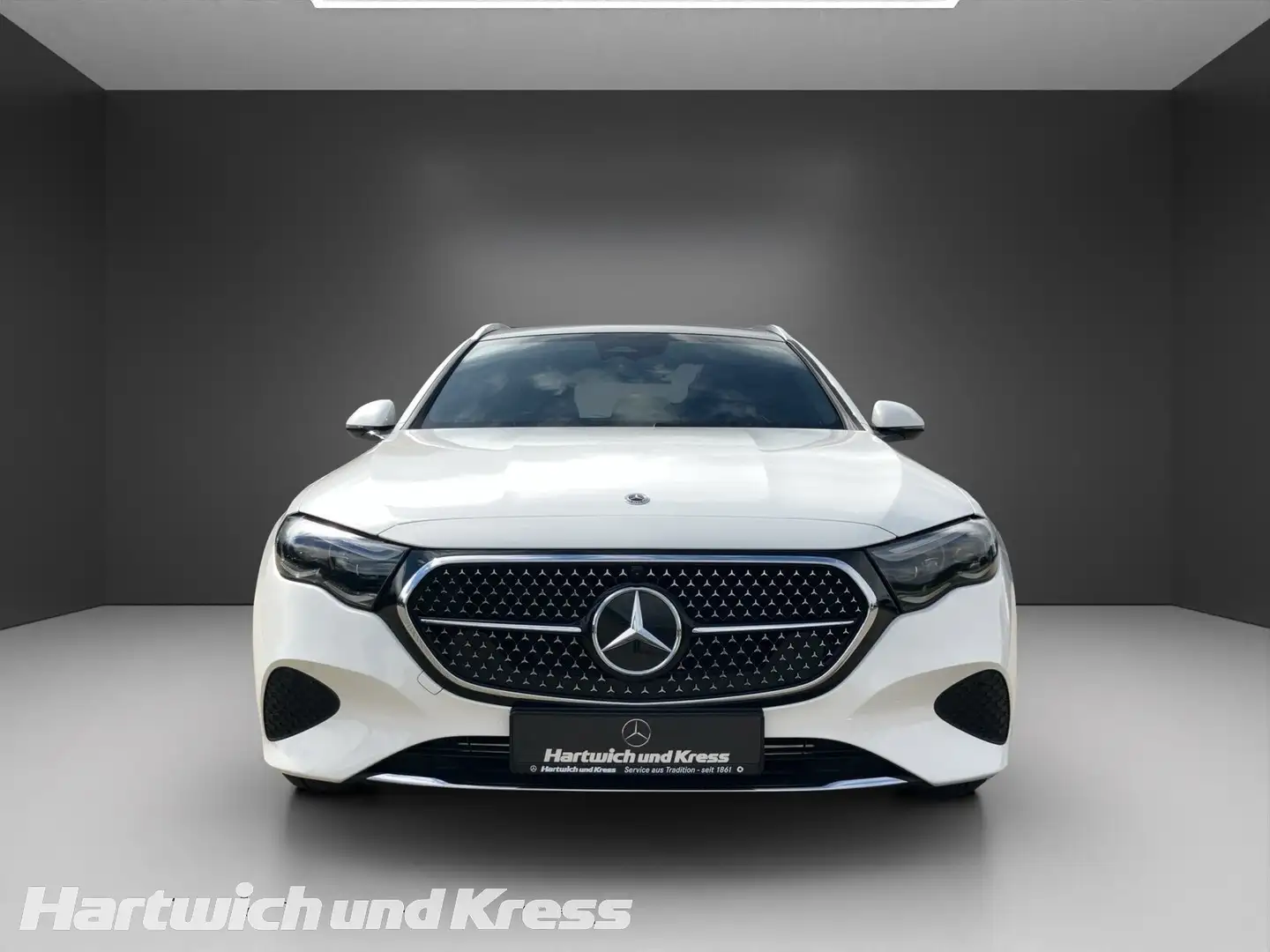 Mercedes-Benz E 450 E 450 d T 4Matic Avantgarde Advanced Plus+Pano+AHK+DIGITAL LIGHT+360°-Kamera+ Blanc - 2