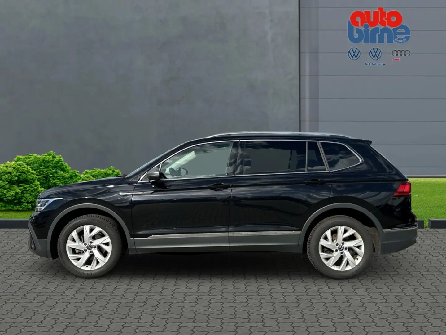 Volkswagen Tiguan Allspace 1.5 TSI Life OPF (EURO 6e) AHK-klappbar Navi Digit Schwarz - 2