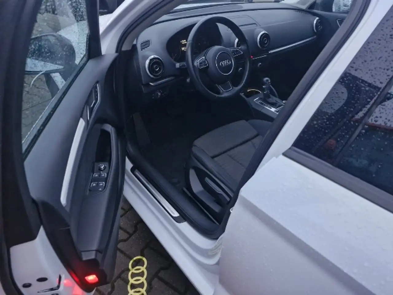 Audi A3 2,0 TDI Ambition DSG — photo 5
