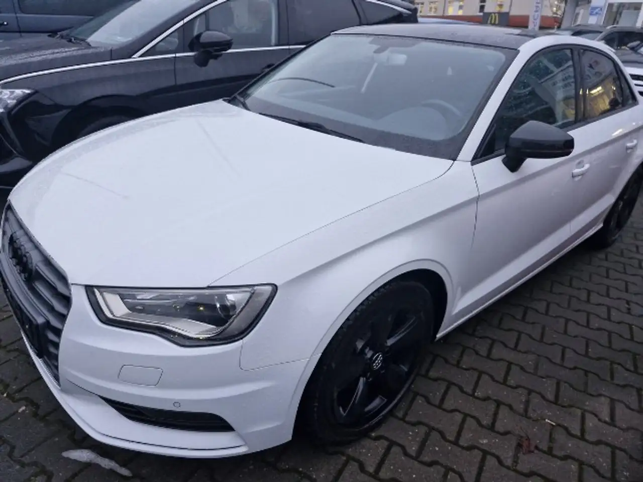 Audi A3 2,0 TDI Ambition DSG — photo 2