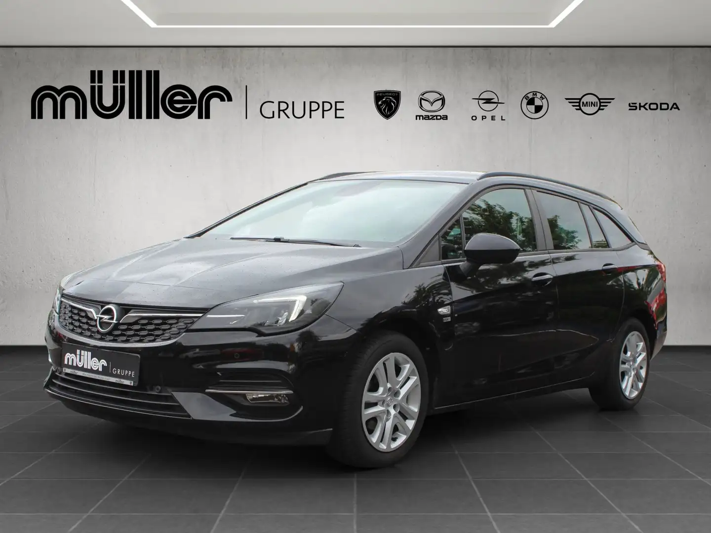 Opel Astra 1.2 Sports Tourer 120 Jahre Schwarz - 1