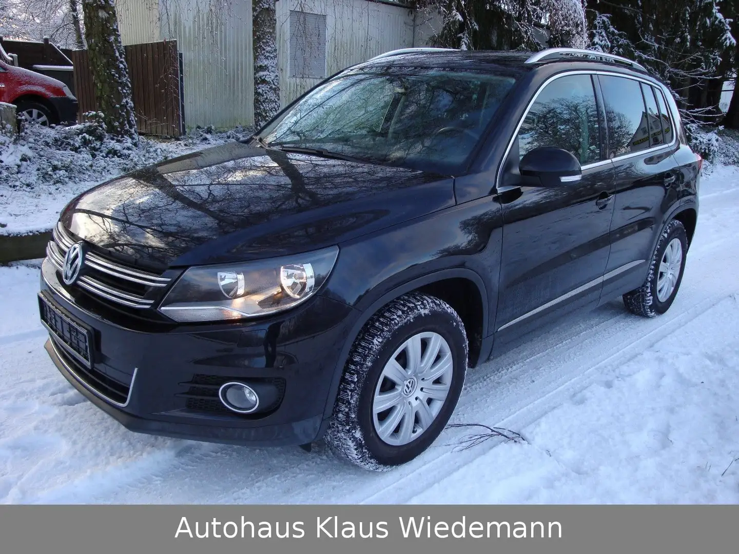 Volkswagen Tiguan 1.4 TSI BMT Sport & Style - 1.Hd./42 TKM Schwarz - 1