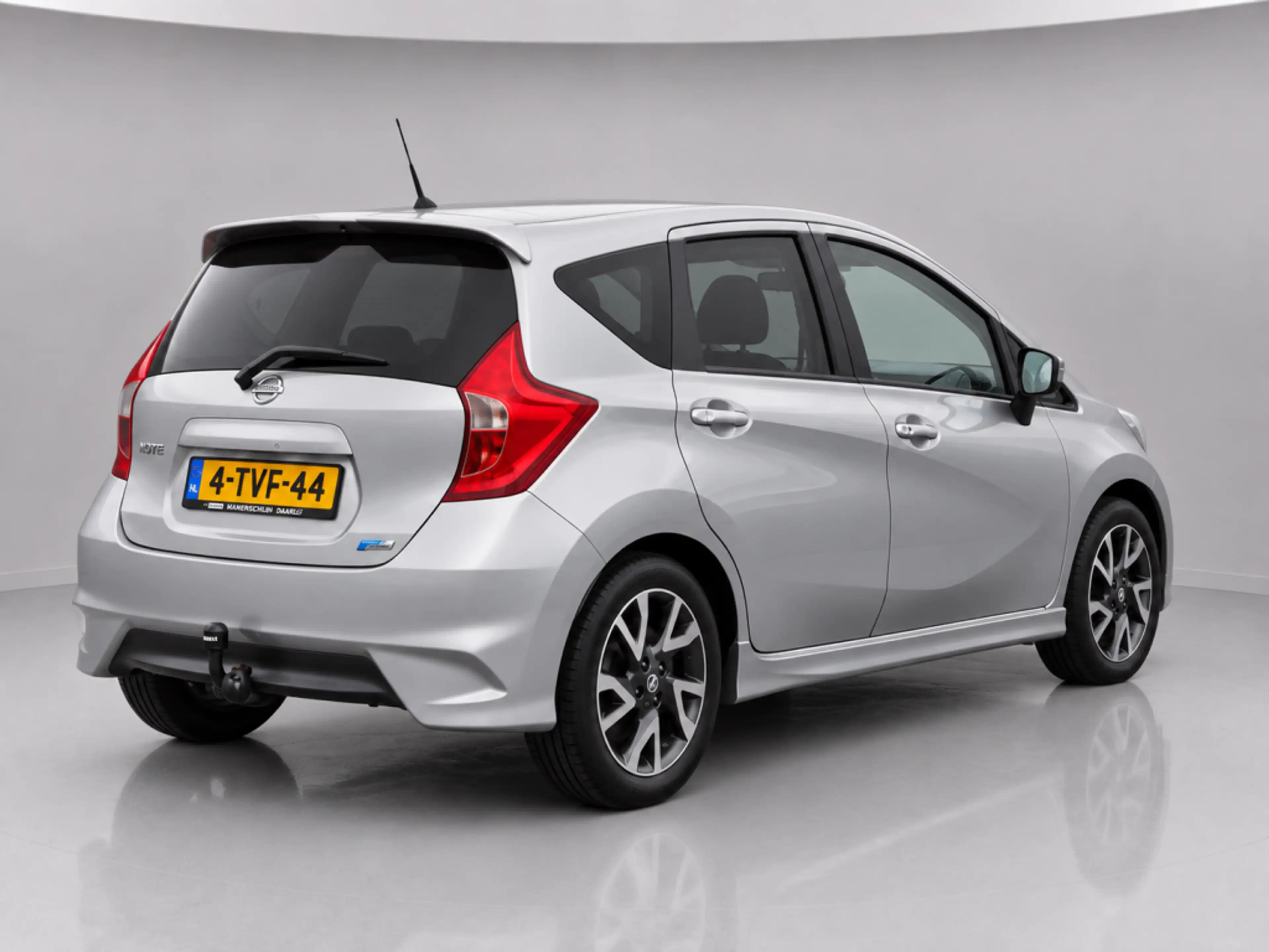 Nissan Note 1.2 DIG-S Tekna — photo 2