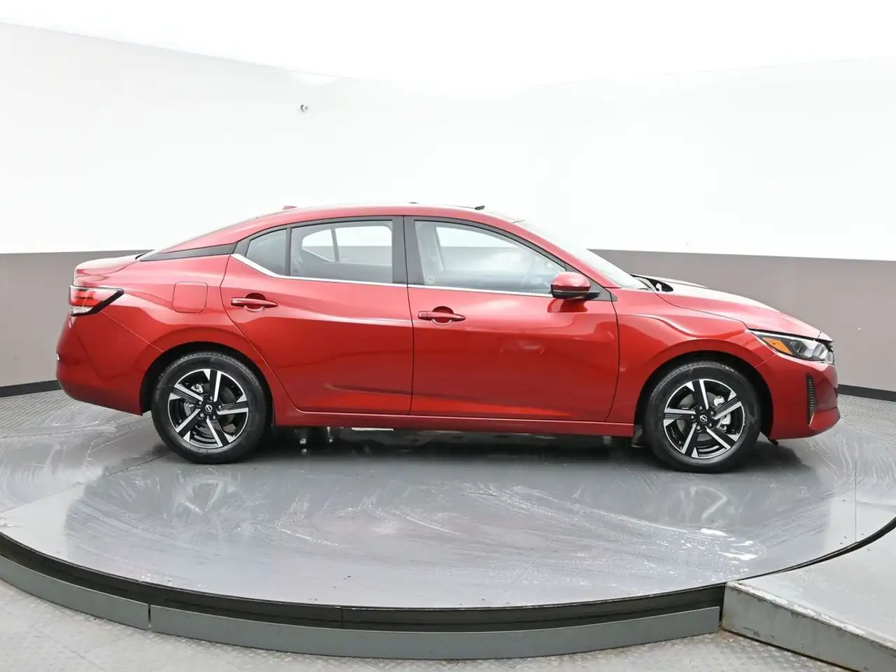 Nissan Sentra снимка Nissan Sentra