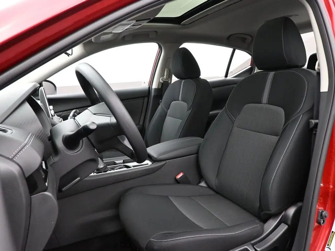 Nissan Sentra снимка Nissan Sentra