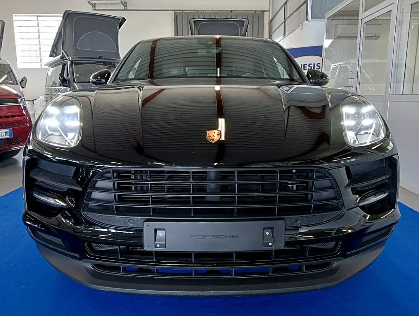 Porsche Macan 245cv PDK UFFICIALE LED 19" CAMERA IVA DEDUCIBILE Zwart - 1