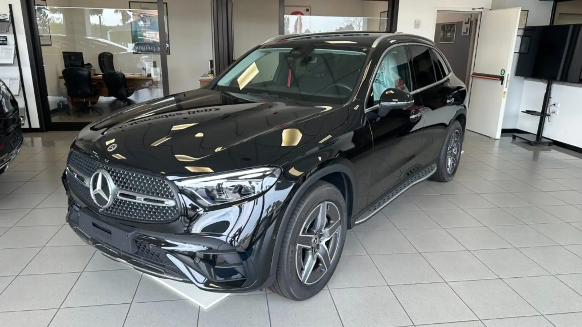 Mercedes-Benz GLC 220 d 4Matic Mild Hybrid AMG Line Premium Plus Nero - 1