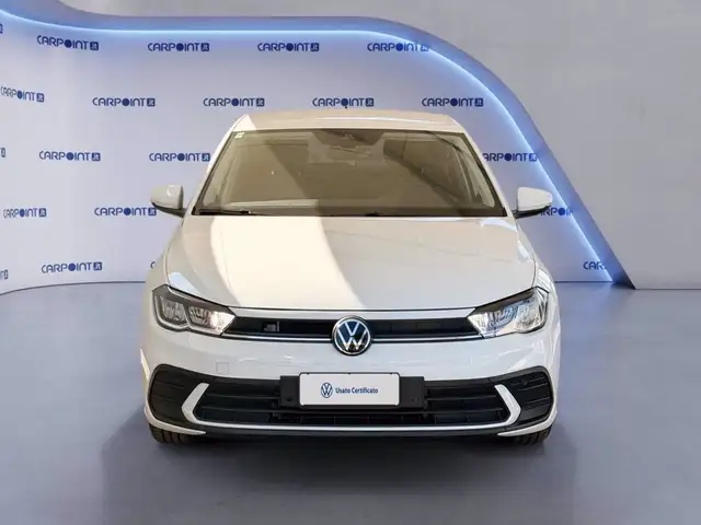 Volkswagen Polo view 3