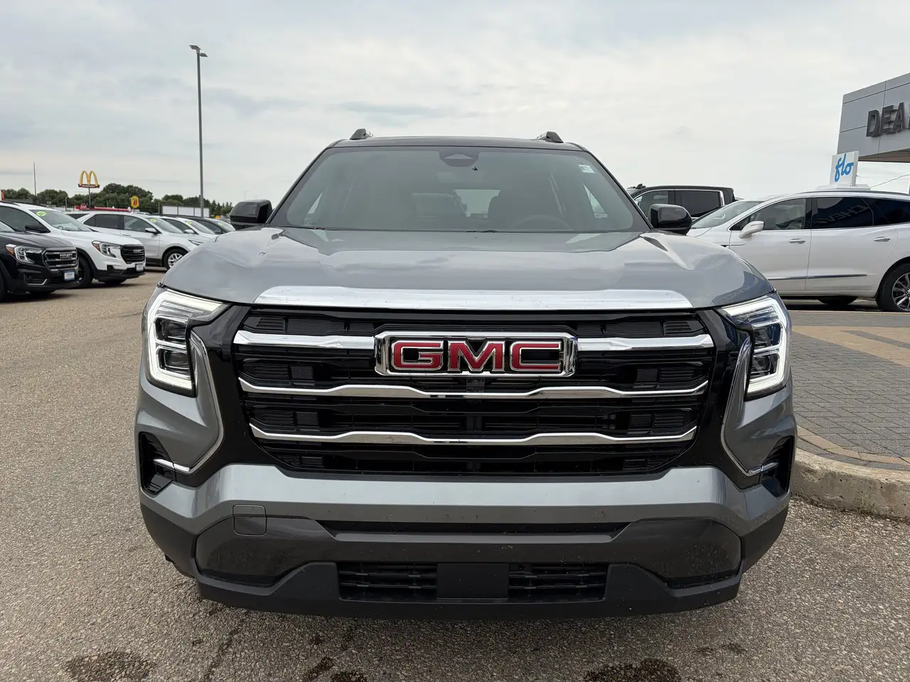 GMC Terrain photo GMC Terrain