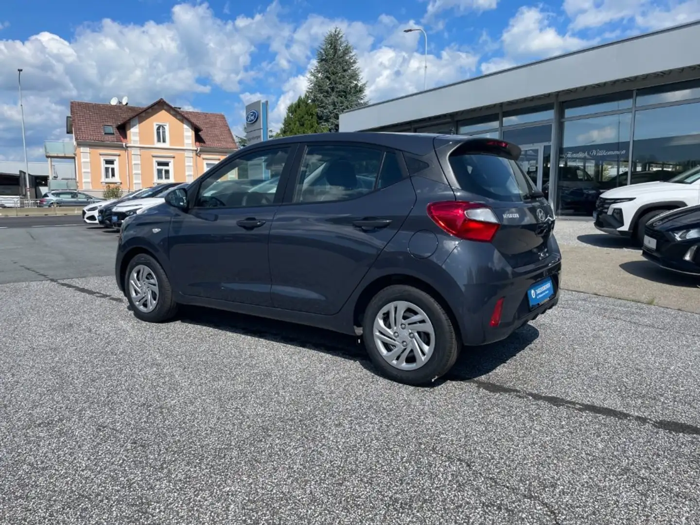 Hyundai i10 GO Gris - 2