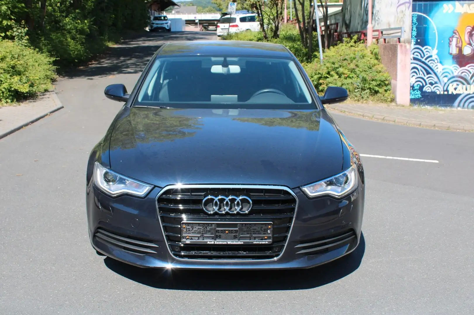 Audi A6 Lim. 2.8 FSI Automatik Navi Alu 1 Hand Синій - 2