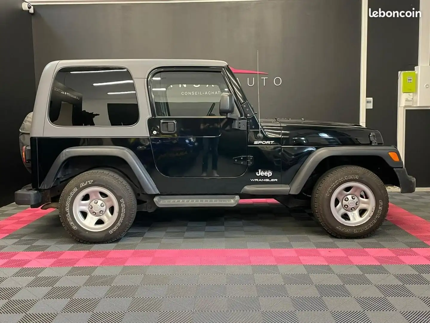Jeep Wrangler TJ 2.4L Sport 4WD HARD TOP TOILE %2B DUR ENTIEREME Noir - 2