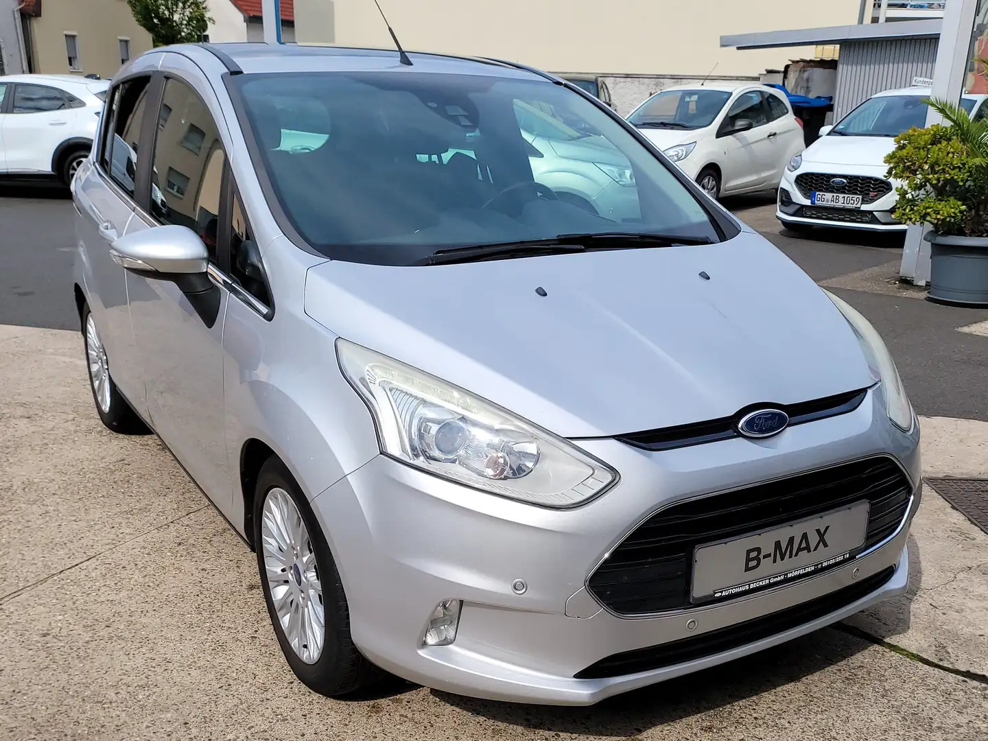 Ford B-Max Titanium Argent - 1