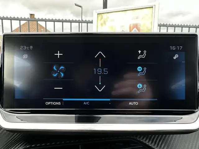 Peugeot 2008 view 14