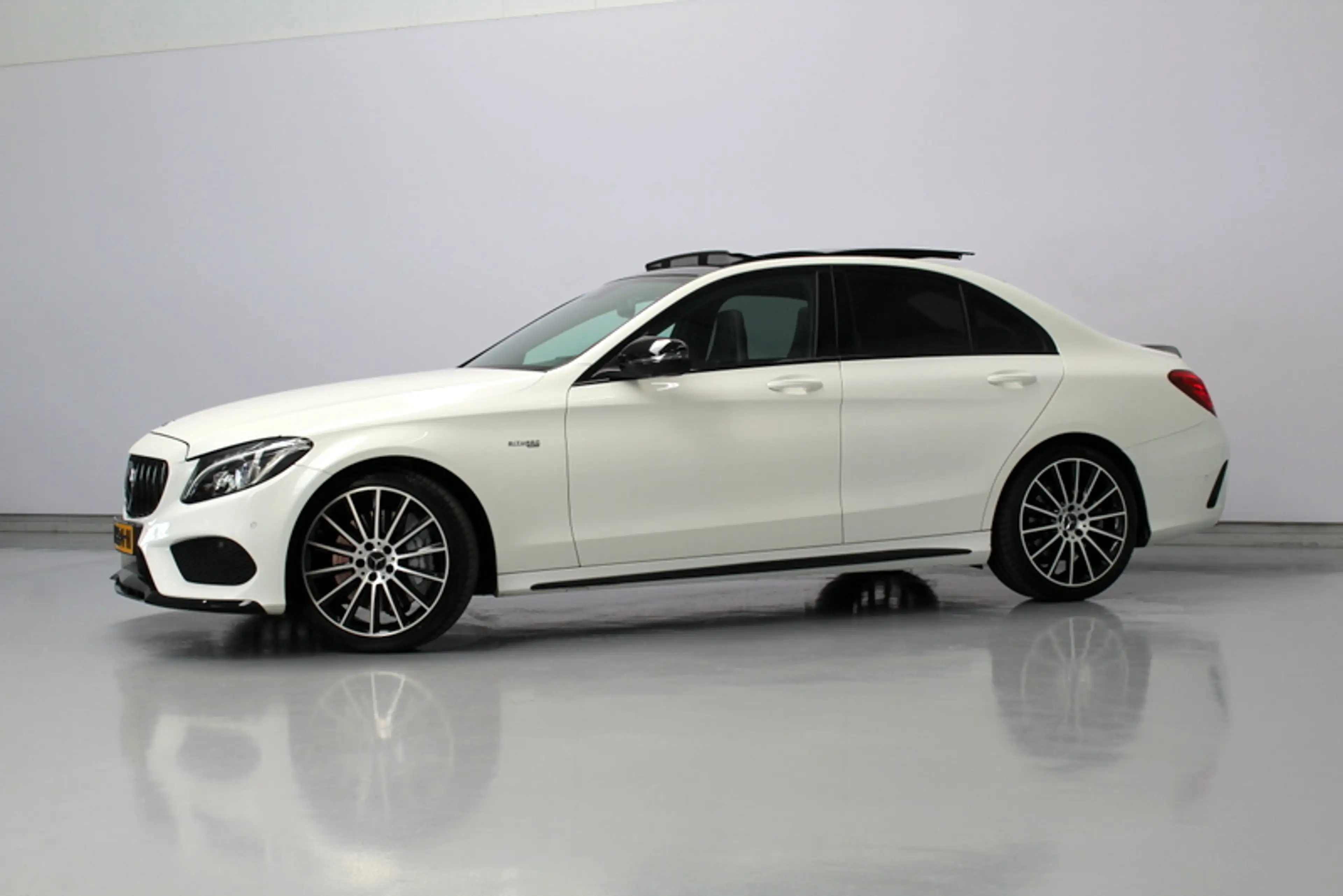 Mercedes-Benz C 43 AMG 4MATIC 468PK | RIJKLAAR | SCHAALSTOELEN | ALCANTAR — photo 6