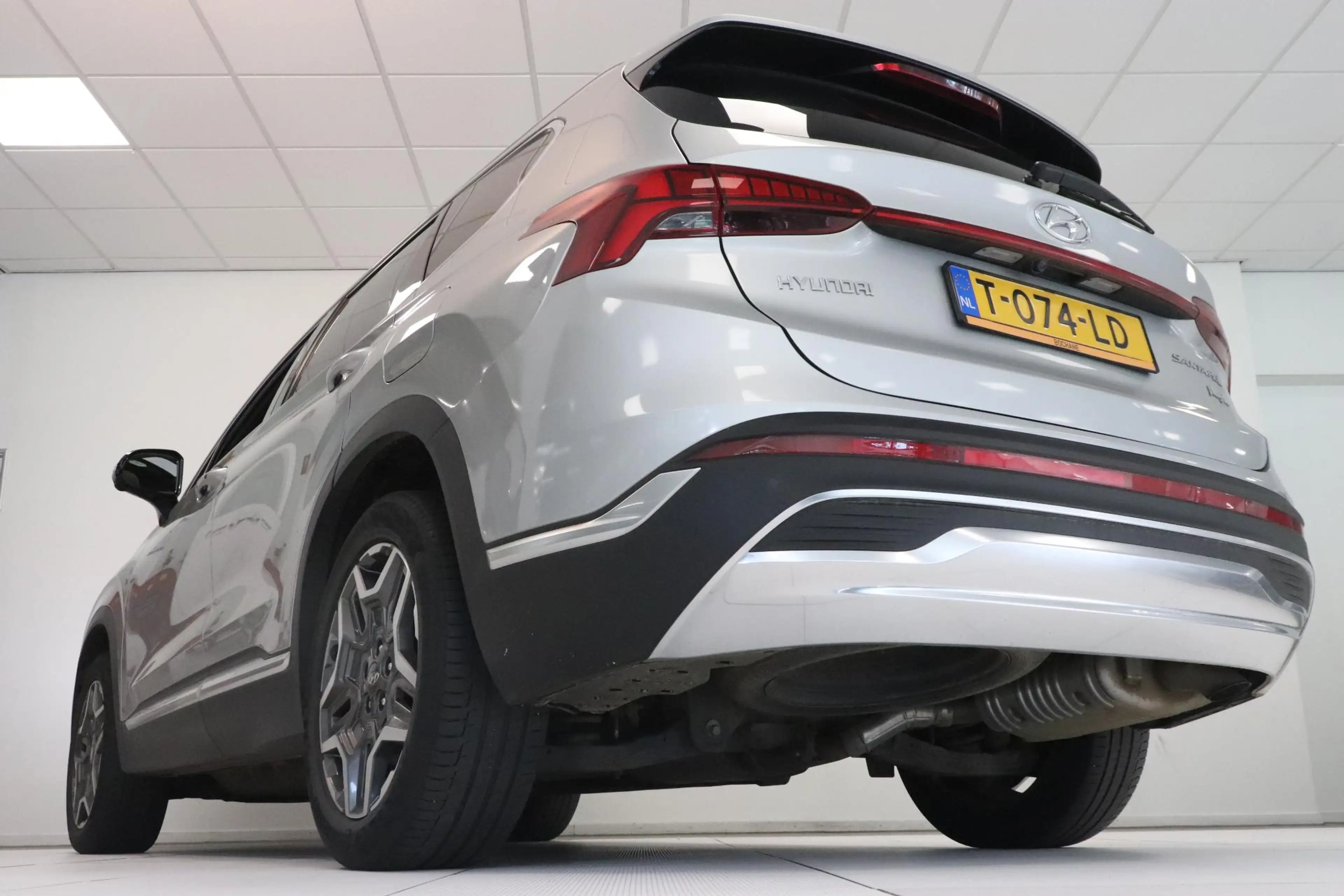 Hyundai SANTA FE 1.6 T-GDI PHEV Comfort Smart 7p. | 360° Camera | S — photo 18
