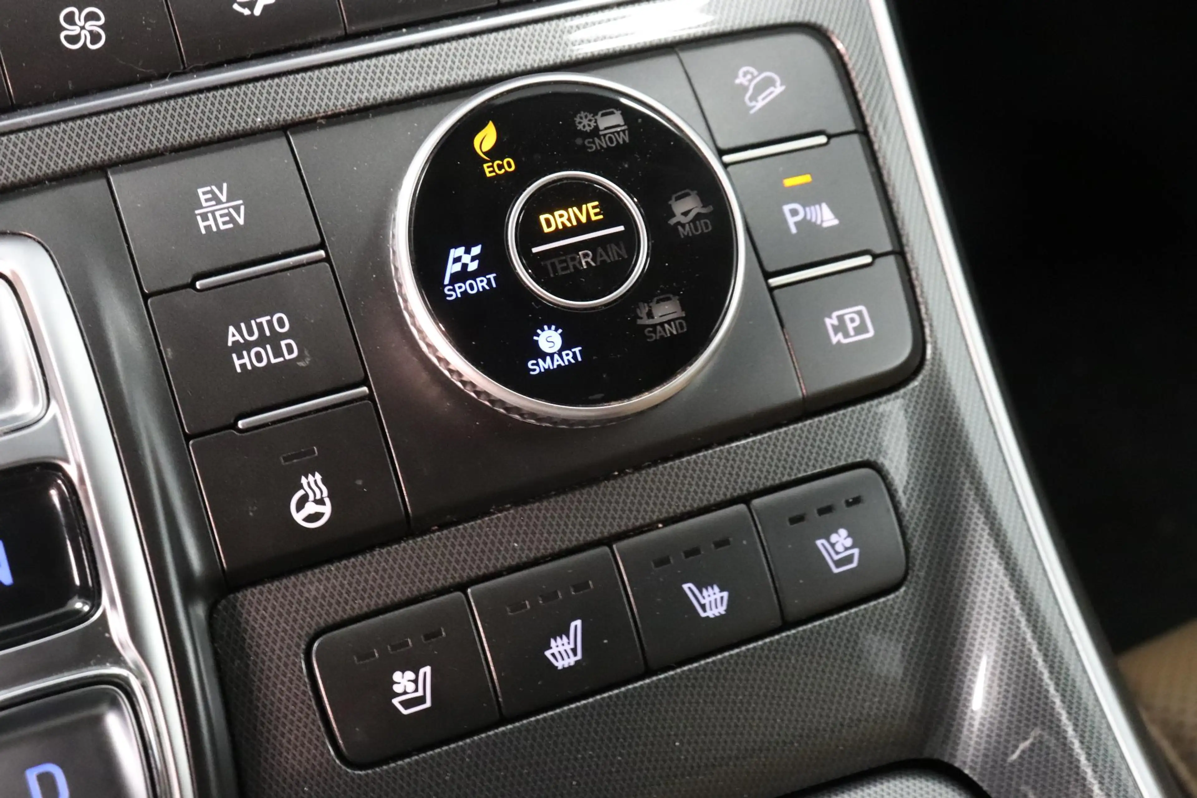 Hyundai SANTA FE 1.6 T-GDI PHEV Comfort Smart 7p. | 360° Camera | S — photo 30
