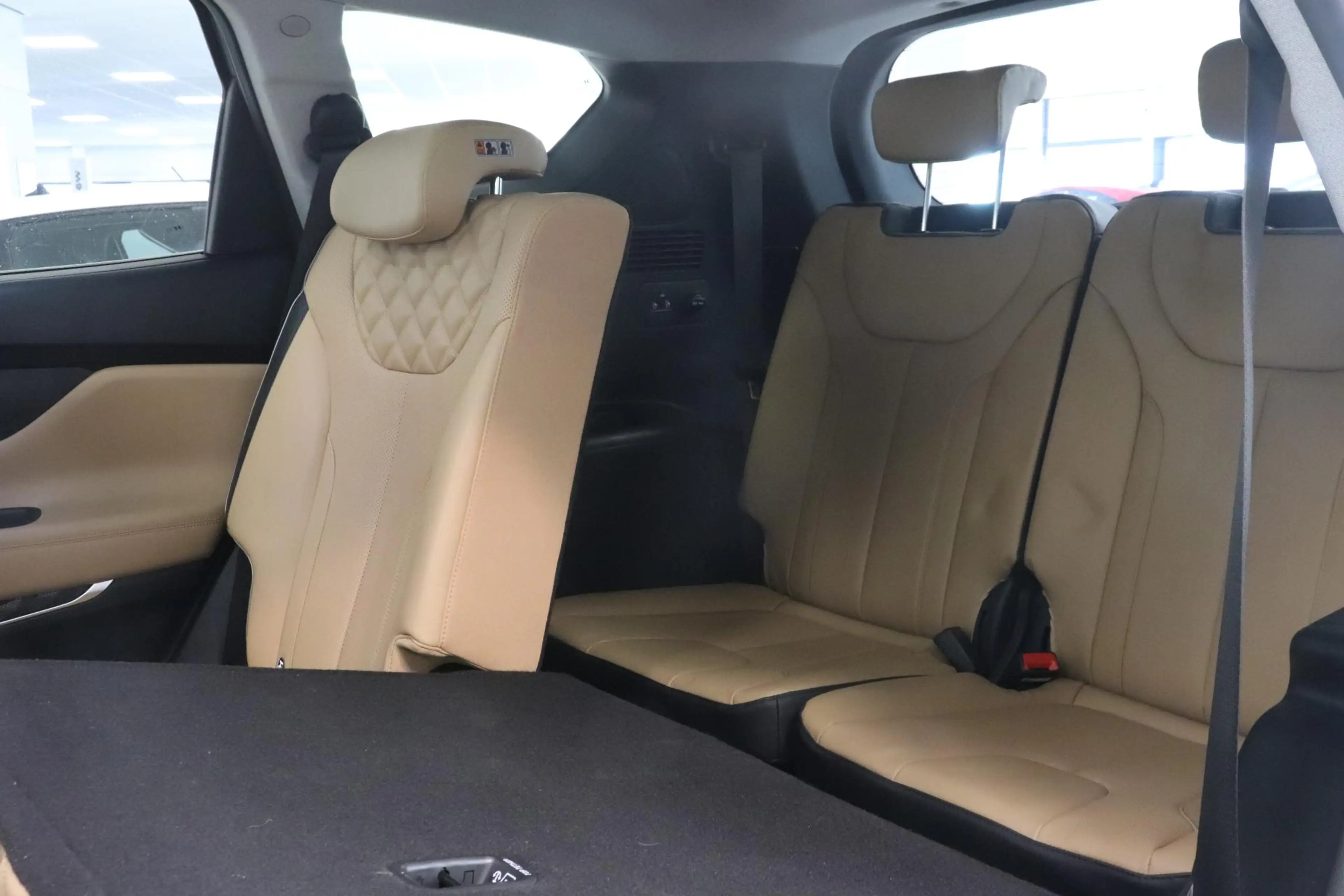 Hyundai SANTA FE 1.6 T-GDI PHEV Comfort Smart 7p. | 360° Camera | S — photo 29