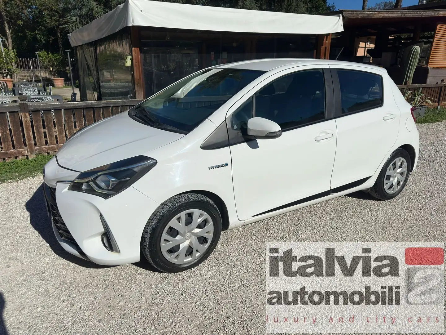Toyota Yaris Yaris 1.5 130 Hybrid 5 porte Lounge Bianco - 1