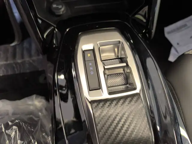 Peugeot 208 view 16