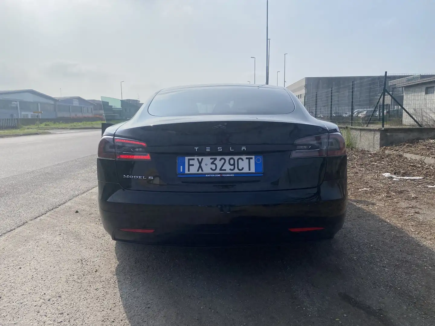 Tesla Model S 75 D - 2
