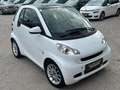 smart forTwo Micro Hybrid Drive *Klima*Panorama*Finanzierung* Weiß - thumbnail 3