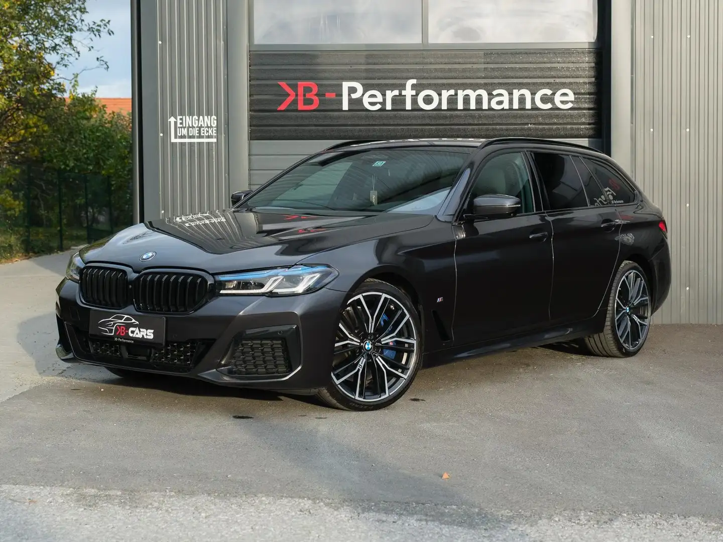 BMW 540 540d 48 V Touring xDrive Aut./AHK/LASER/4ZONEN/LHZ Grau - 1