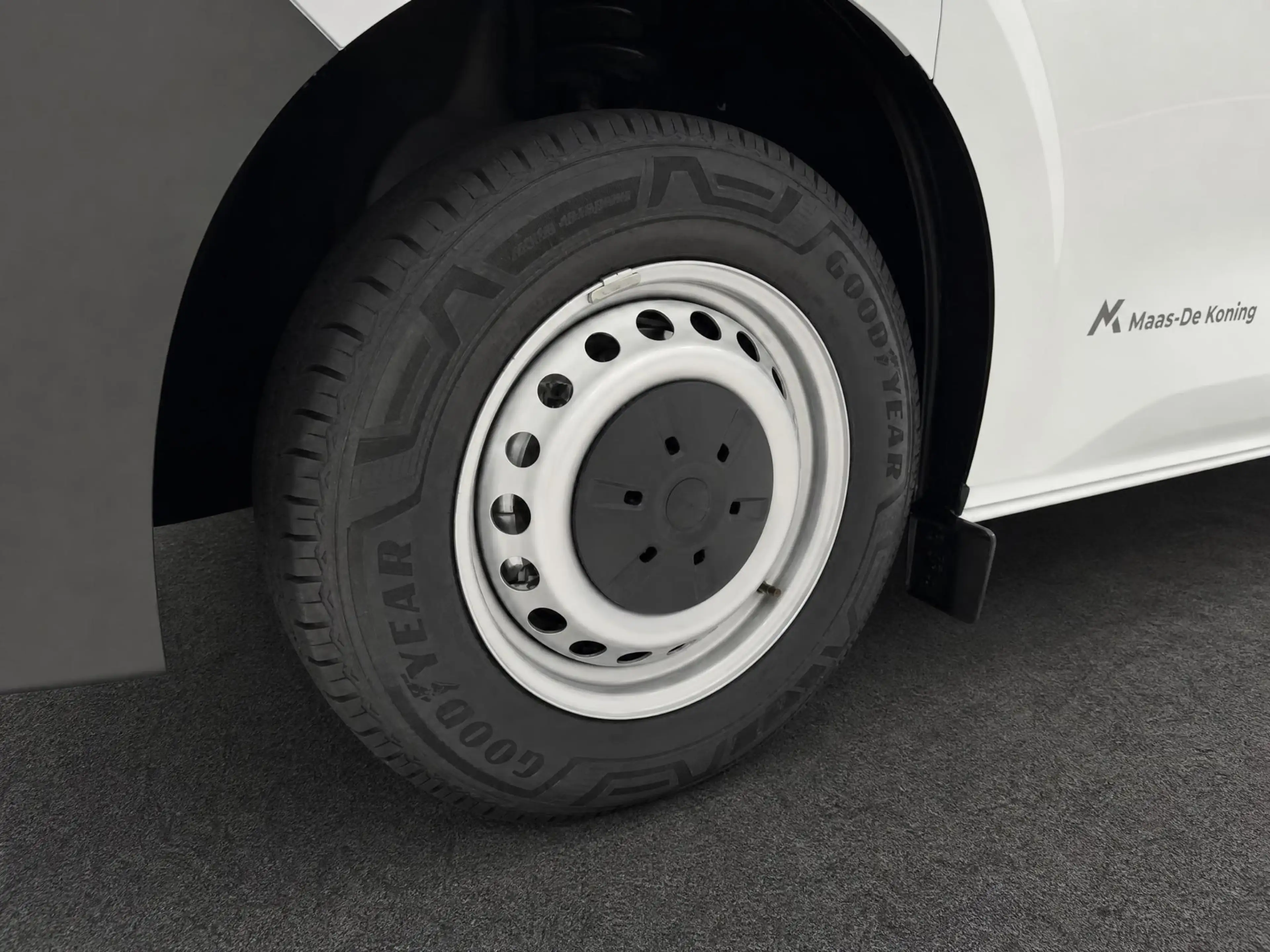 Volkswagen Transporter e-Transporter Pick-Up DC 70kWh 218pk L2 733942 — photo 8