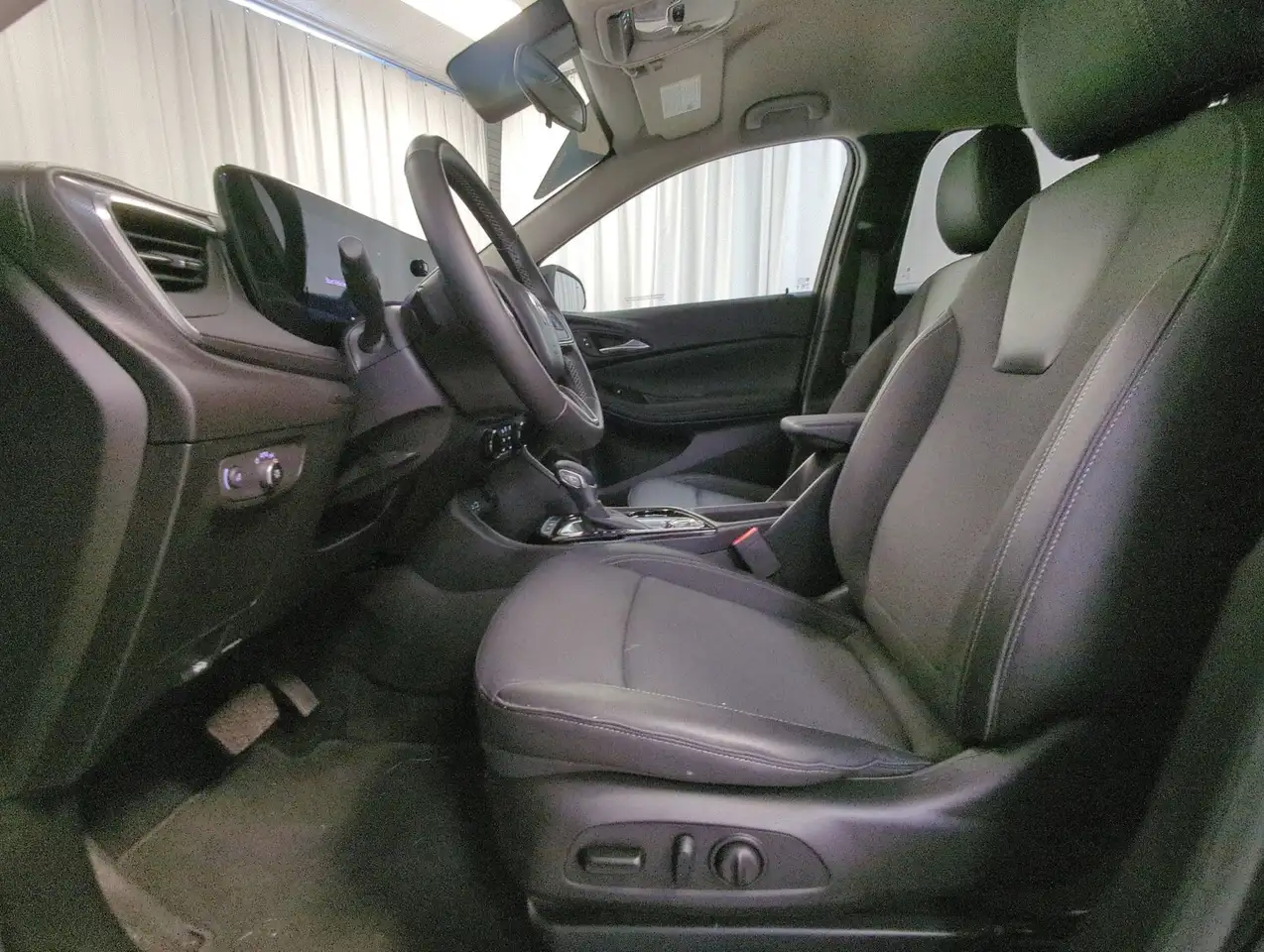 Buick Encore photo Buick Encore