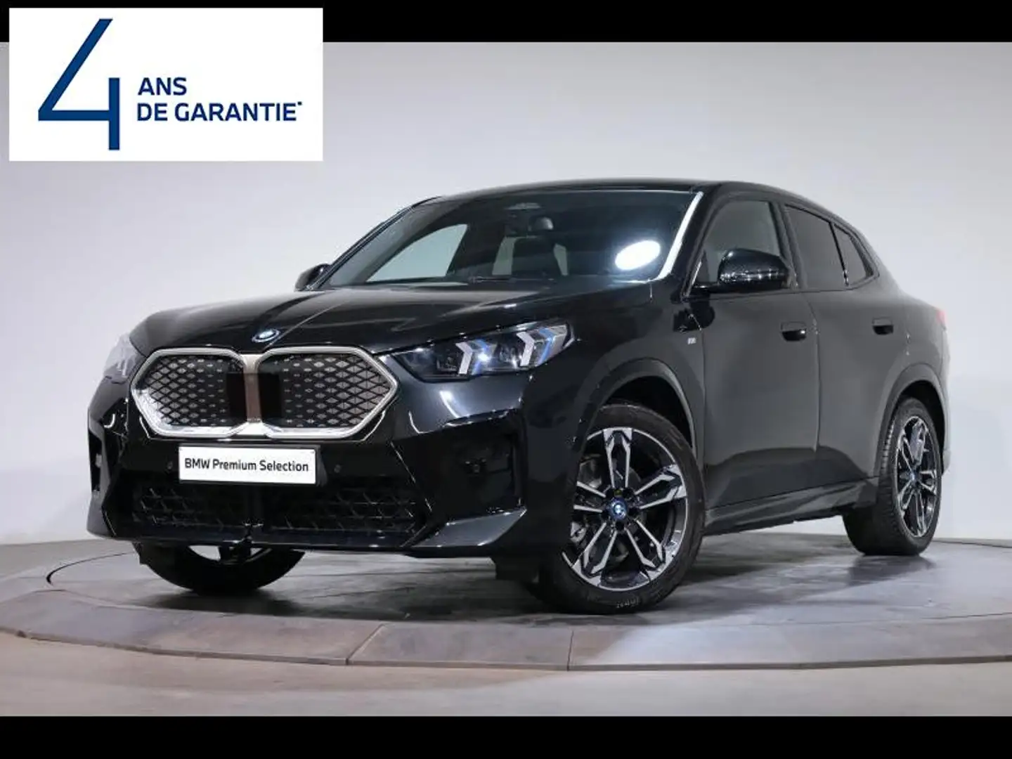 BMW iX2 xDrive30 Kit M Sport Noir - 1