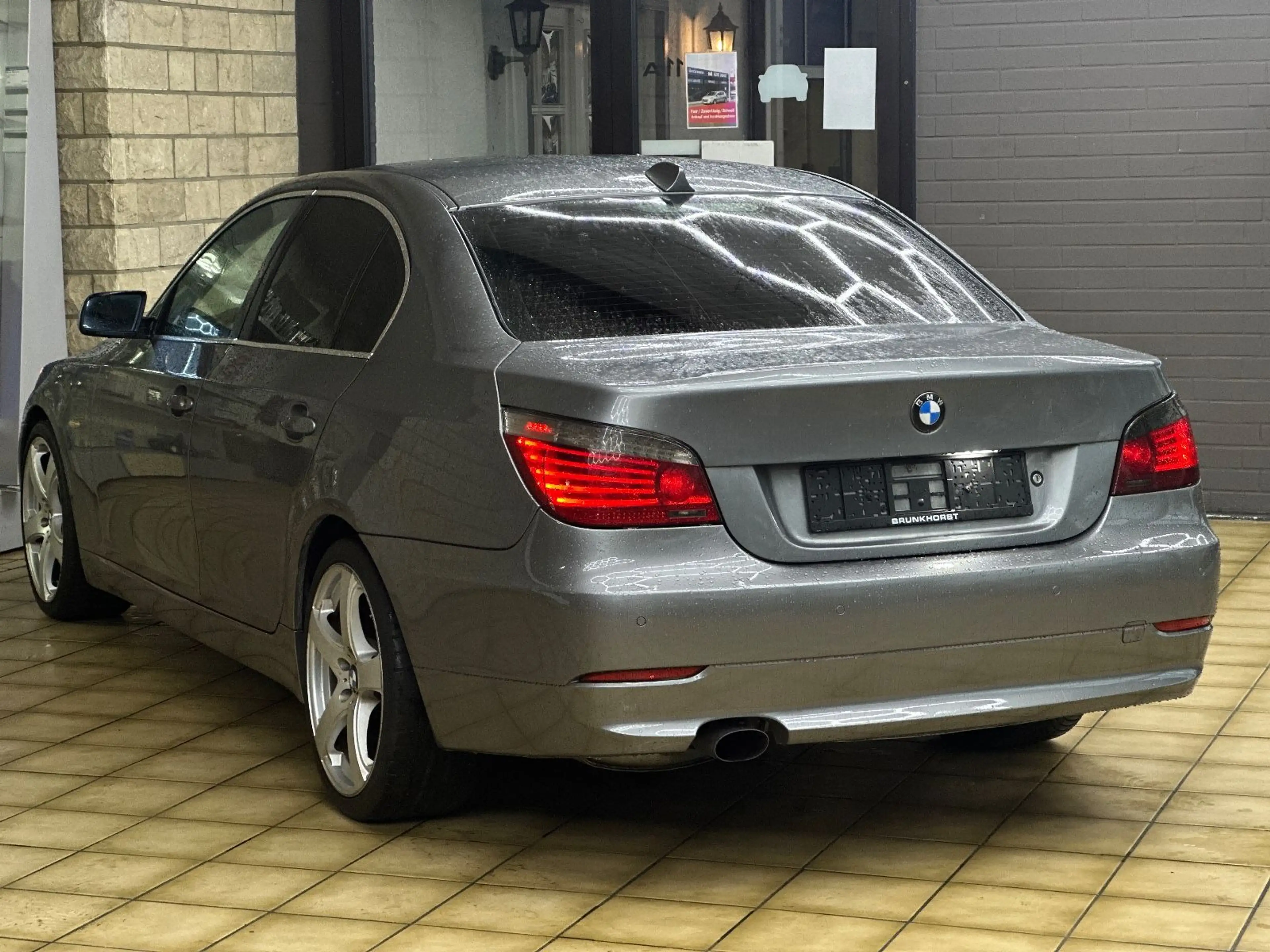 BMW 520 d Limousine*HU/AU*NAVI*PDC*KLIMA* — photo 5