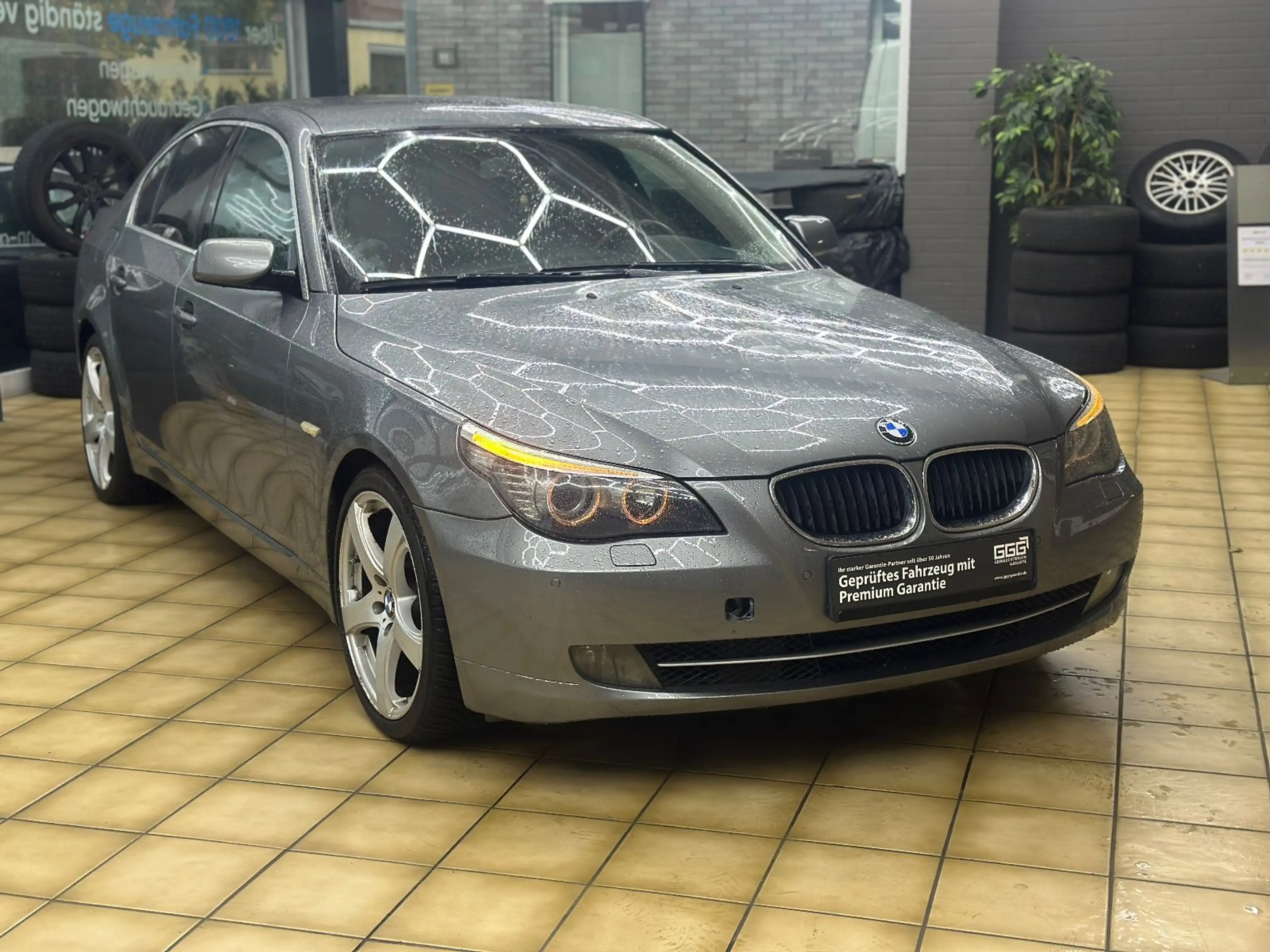 BMW 520 d Limousine*HU/AU*NAVI*PDC*KLIMA* — photo 2