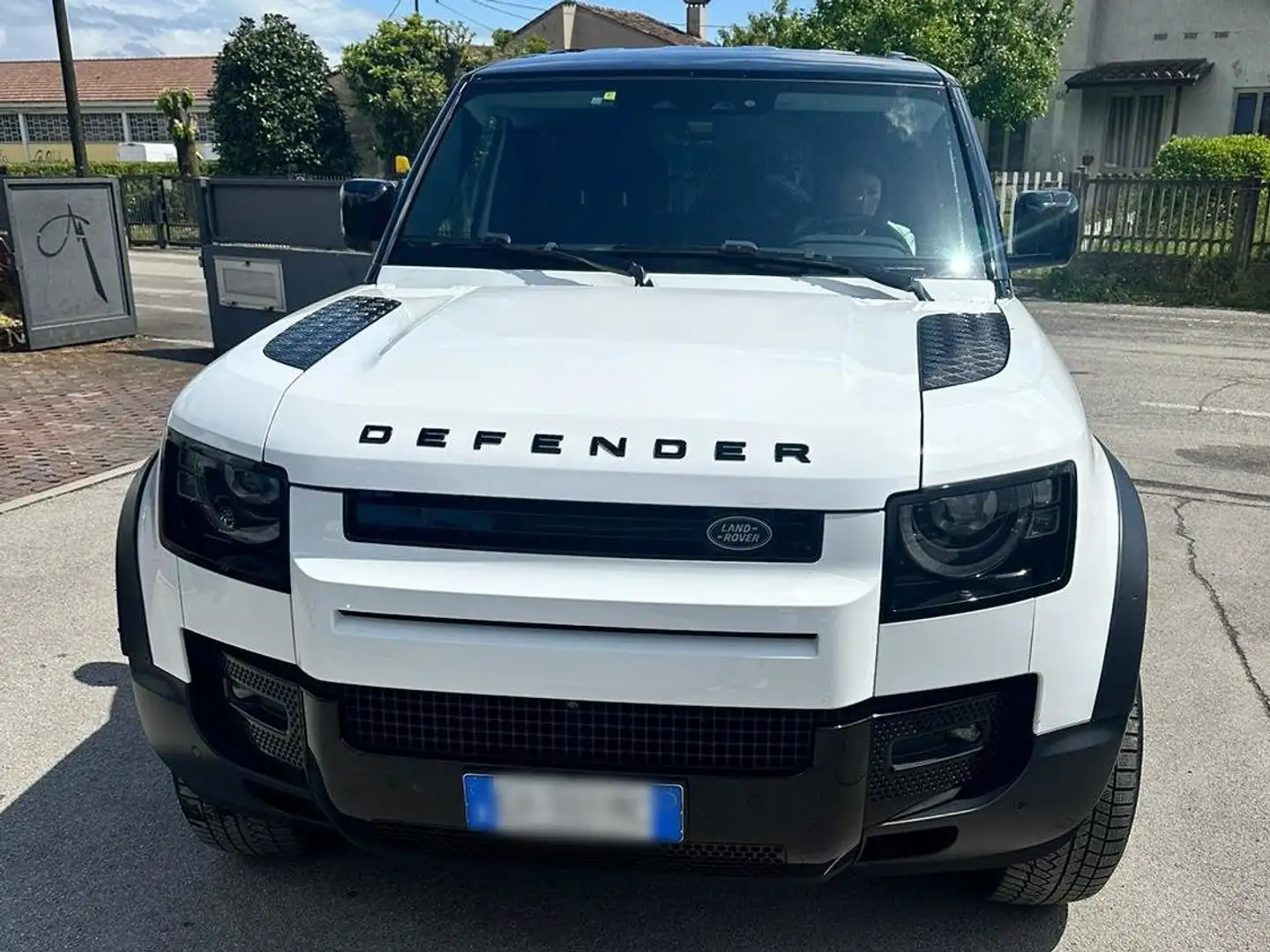 Land Rover Defender Defender 110 3.0d i6 mhev SE awd 200cv auto Blanco - 1