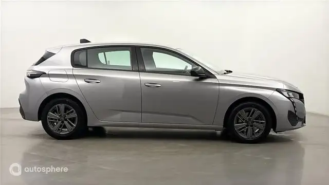 Peugeot 308 view 4