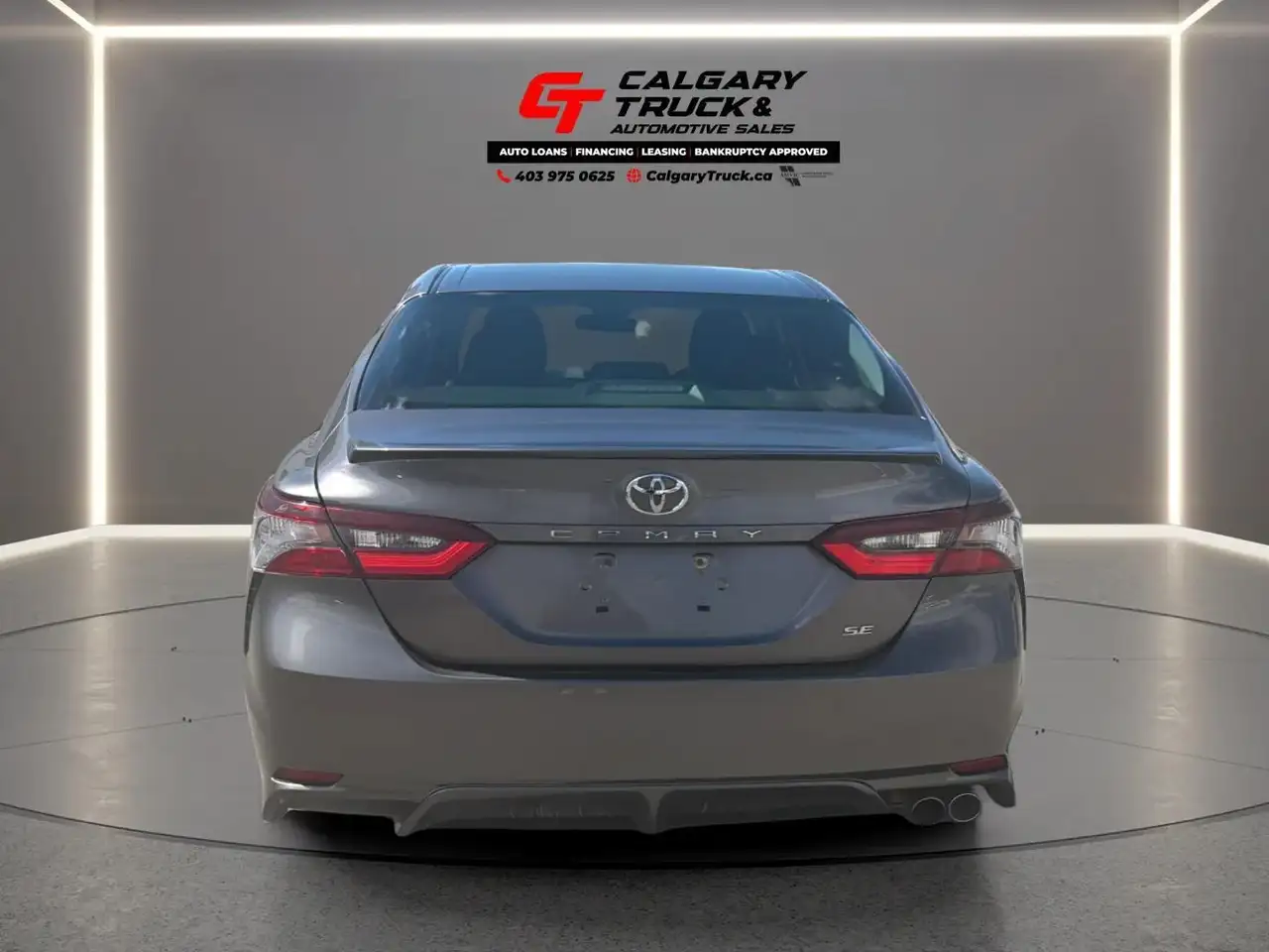 Toyota Camry снимка Toyota Camry