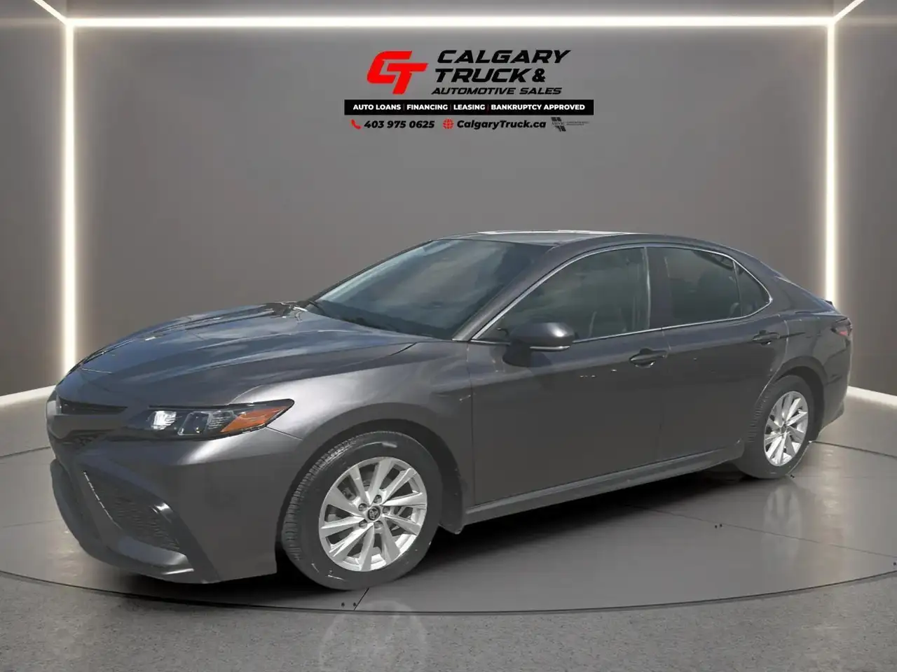 Toyota Camry снимка Toyota Camry