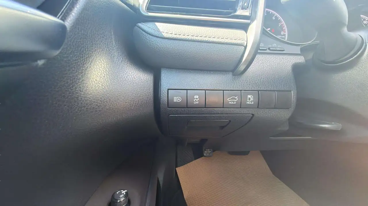 Toyota Camry снимка Toyota Camry