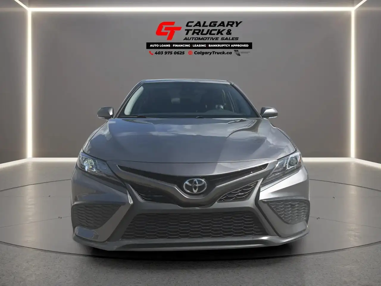 Toyota Camry снимка Toyota Camry