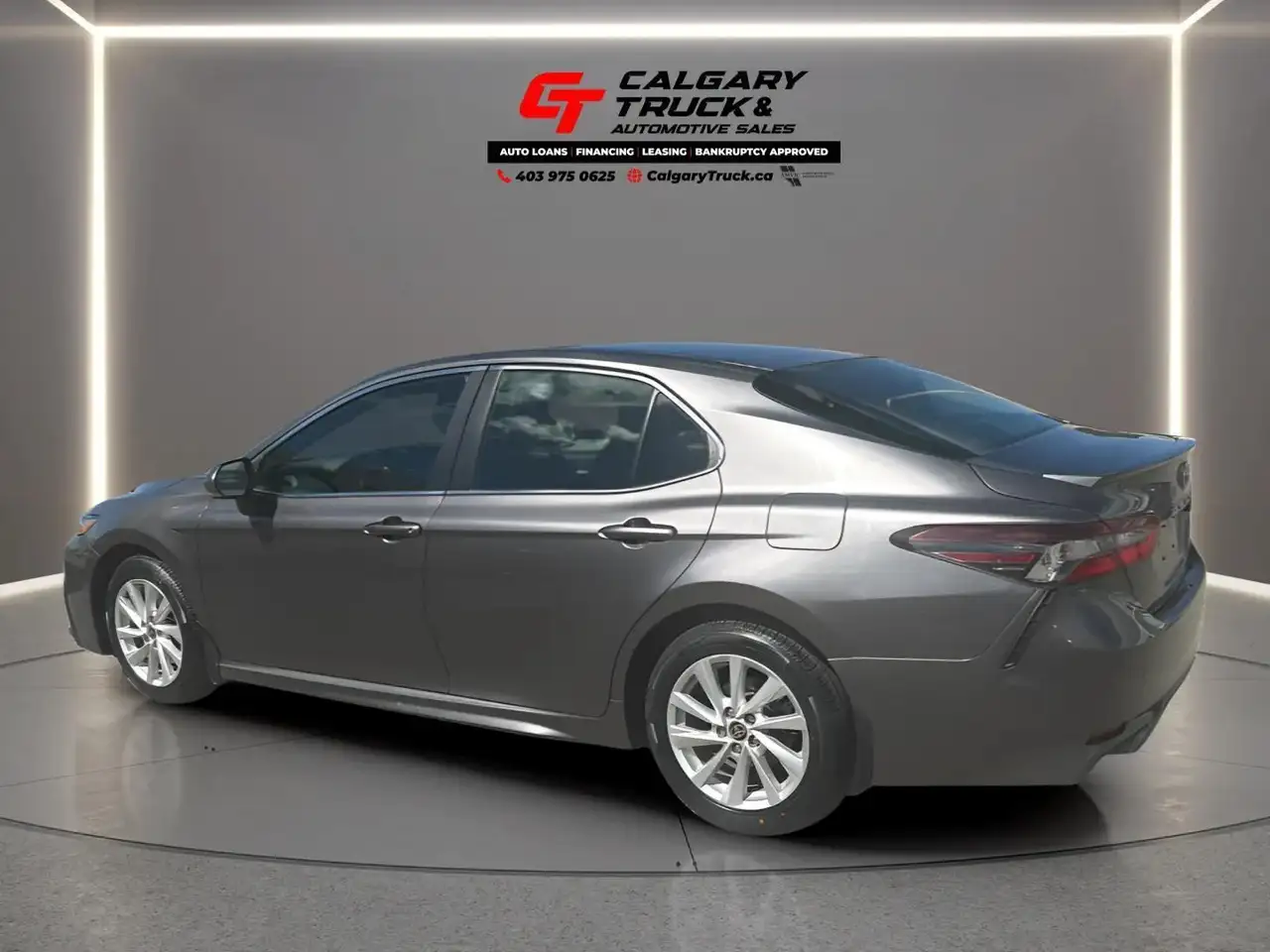 Toyota Camry снимка Toyota Camry