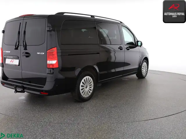 Mercedes-Benz Vito view 5