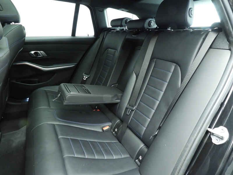 BMW 330 3 Serie Touring 330i xDrive | M-Sportpakket | LED — photo 8